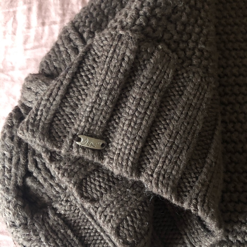 Dex sweater - Picture 3 of 4